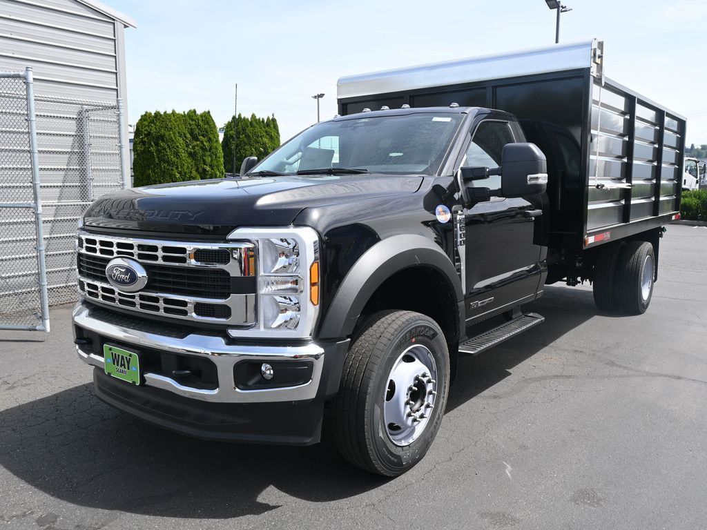 2024 Ford F-600 Super Duty 