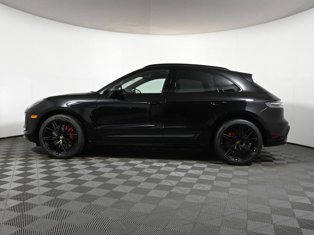Thumbnail: 2025 Porsche Macan - 2