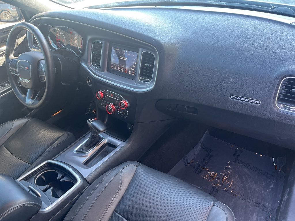 Thumbnail: 2020 Dodge Charger - 23