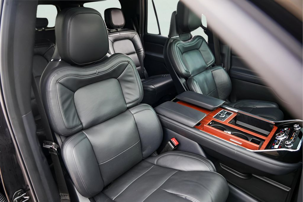 Used Car 2024 Lincoln Navigator L  L Reserve For Sale Under $70,000 In Austin, Texas