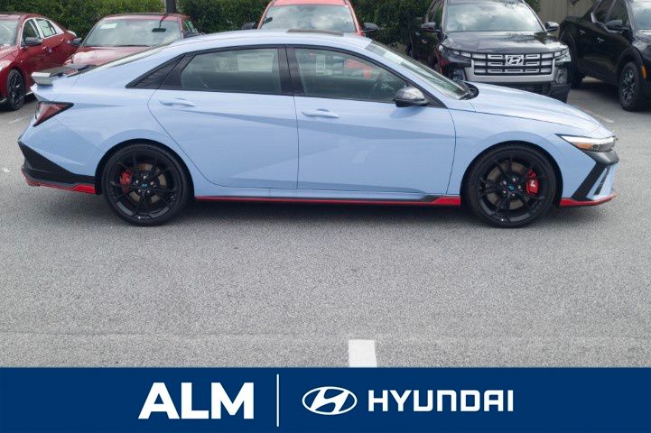 2025 Hyundai Elantra N Base photo 4