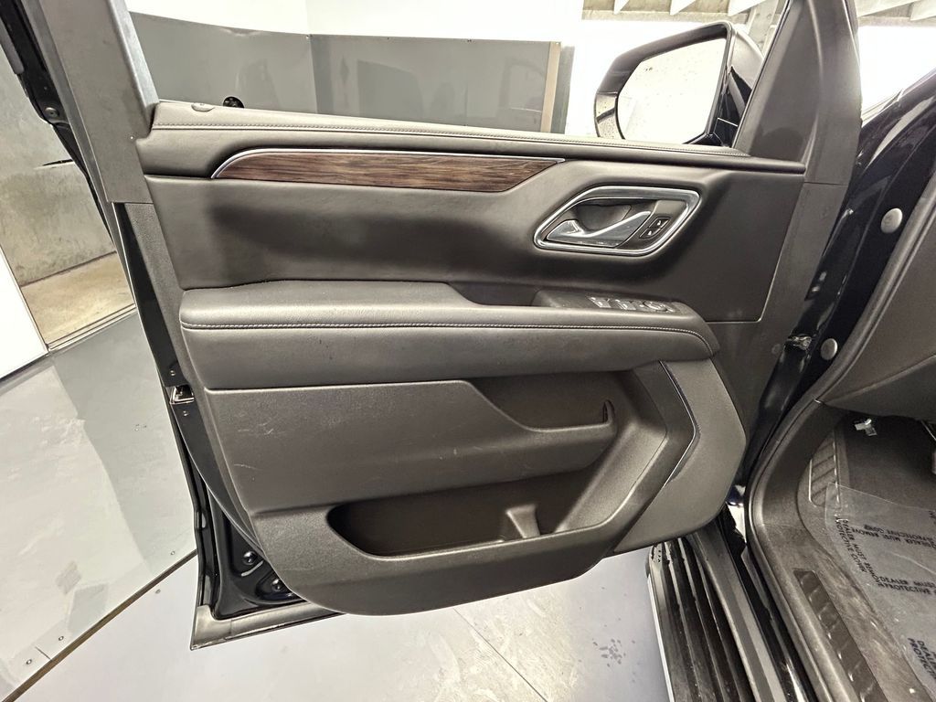 Used 2023 Black Chevrolet LS image 21