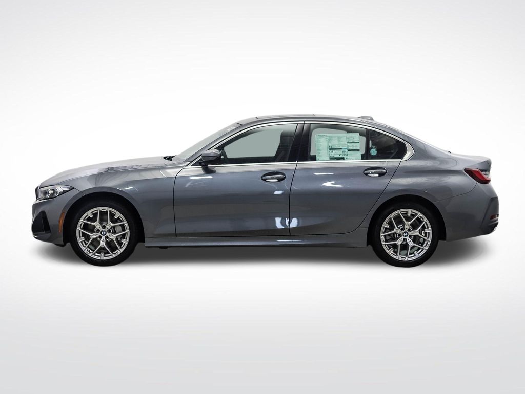 Thumbnail: 2026 BMW 3 Series - 2