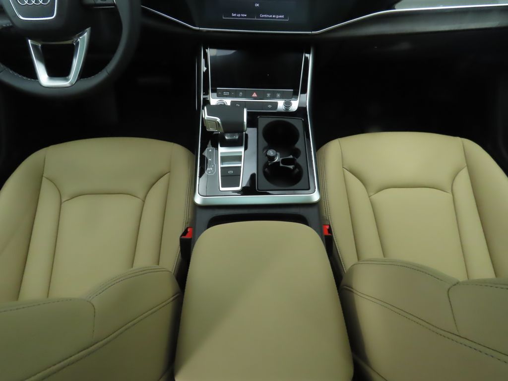 2025 Audi Q7  18