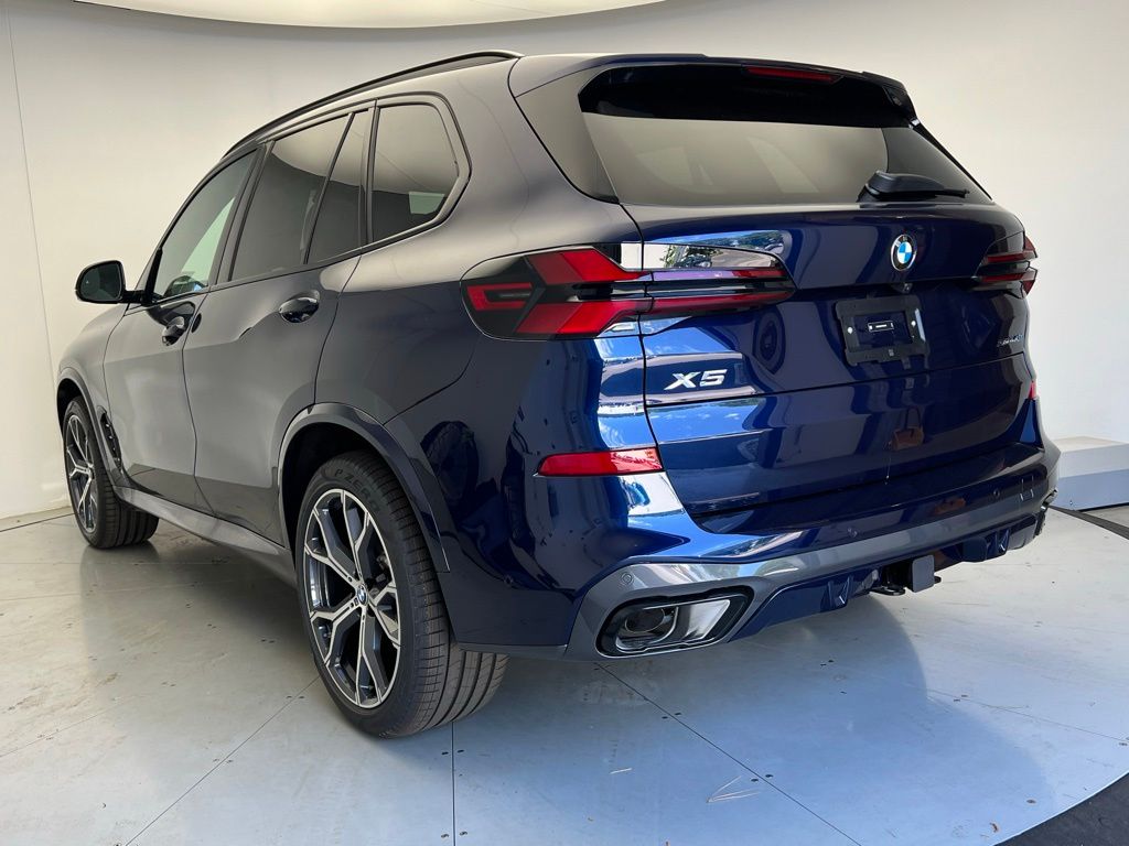 Thumbnail: 2026 BMW X5 - 4