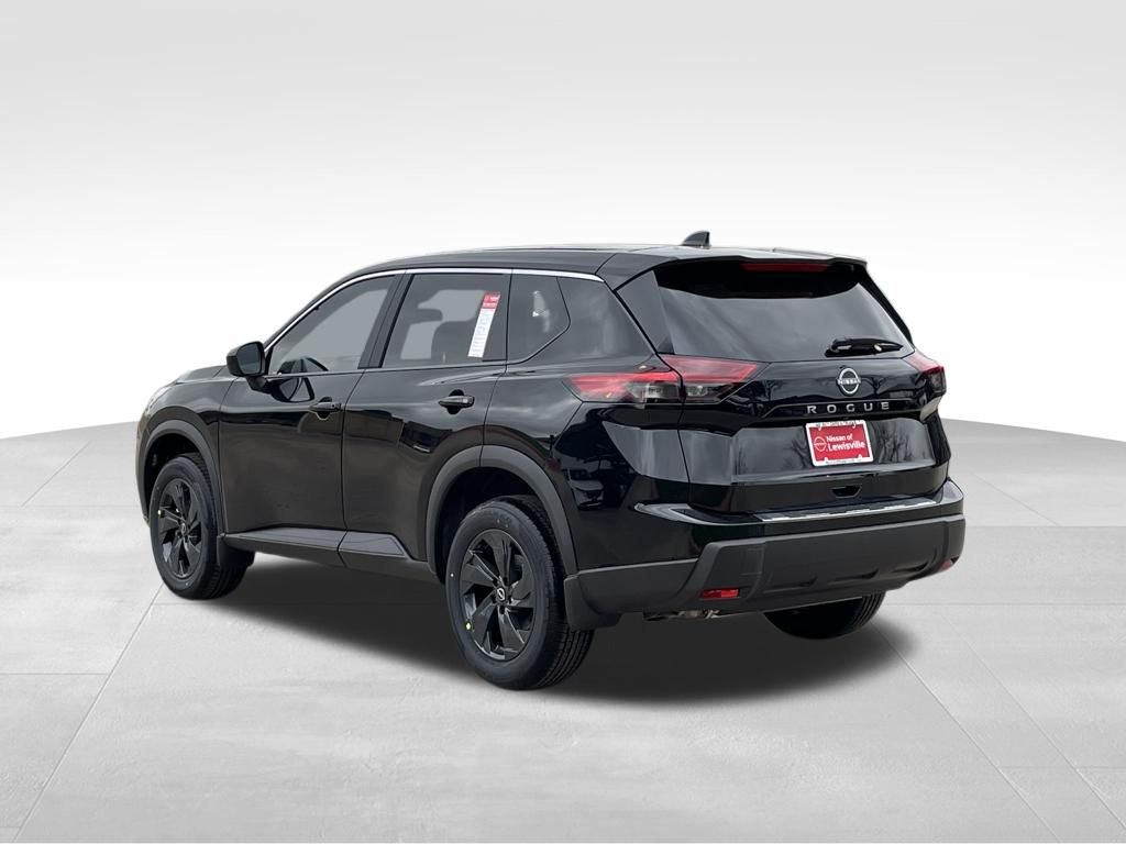 2026 Nissan Rogue - Image 3