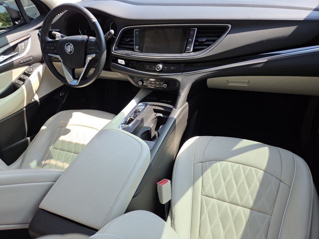Used 2024 Black Buick Avenir image 31