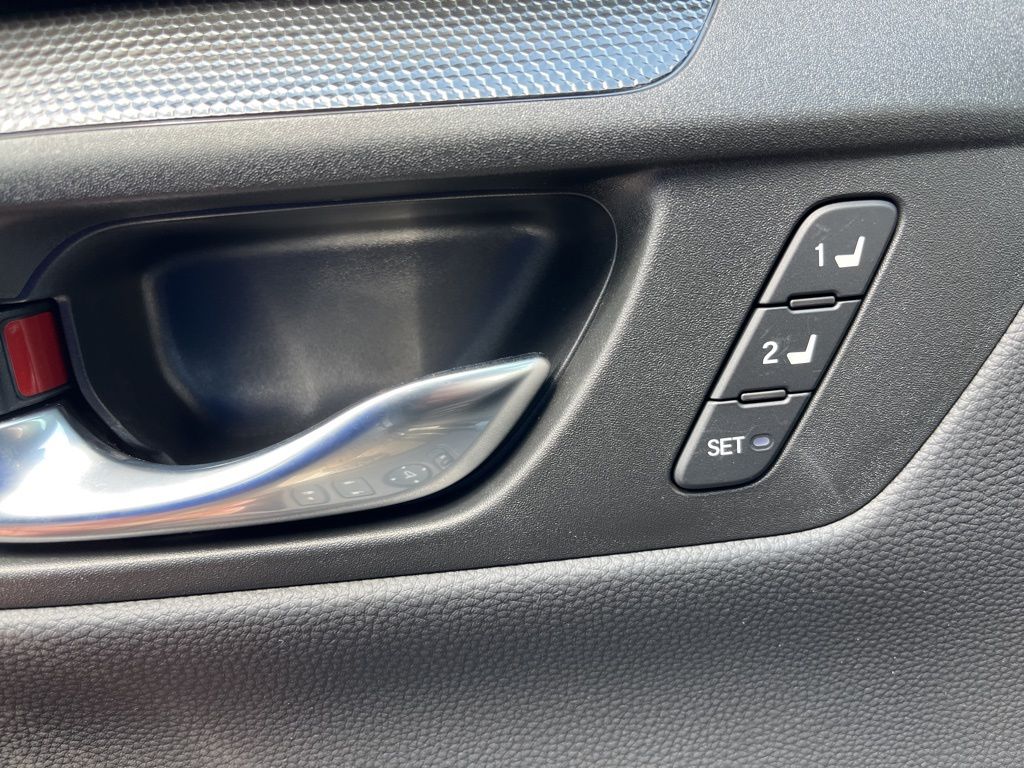 Thumbnail: 2026 Honda CR-V - 6