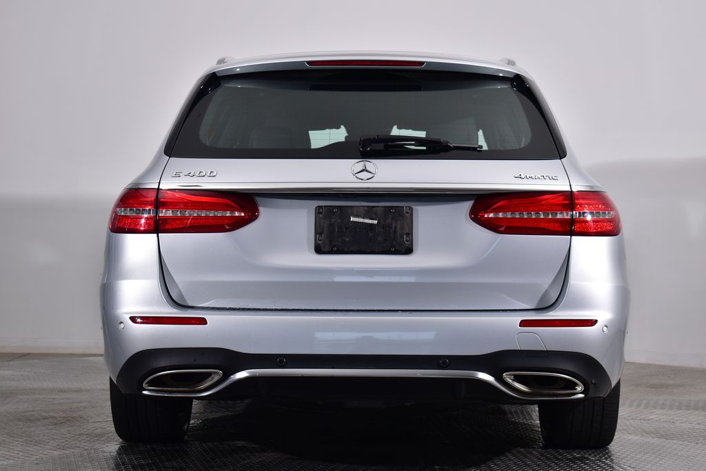 Thumbnail: 2017 Mercedes-Benz E-Class - 4