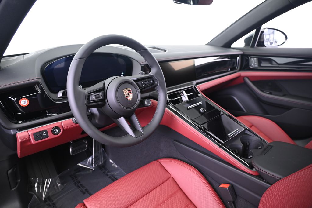 Thumbnail: 2025 Porsche Panamera - 28