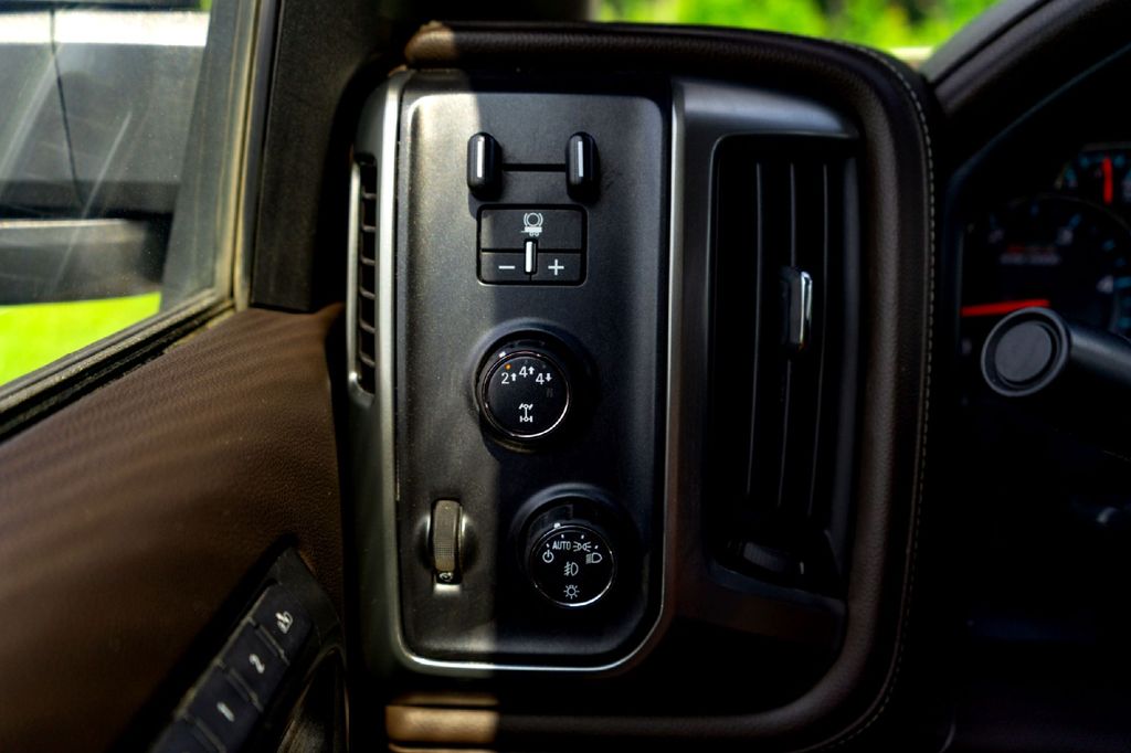Used Car 2018 Chevrolet Silverado 2500hd  Ltz For Sale Under $40,000 In Taylor, Texas