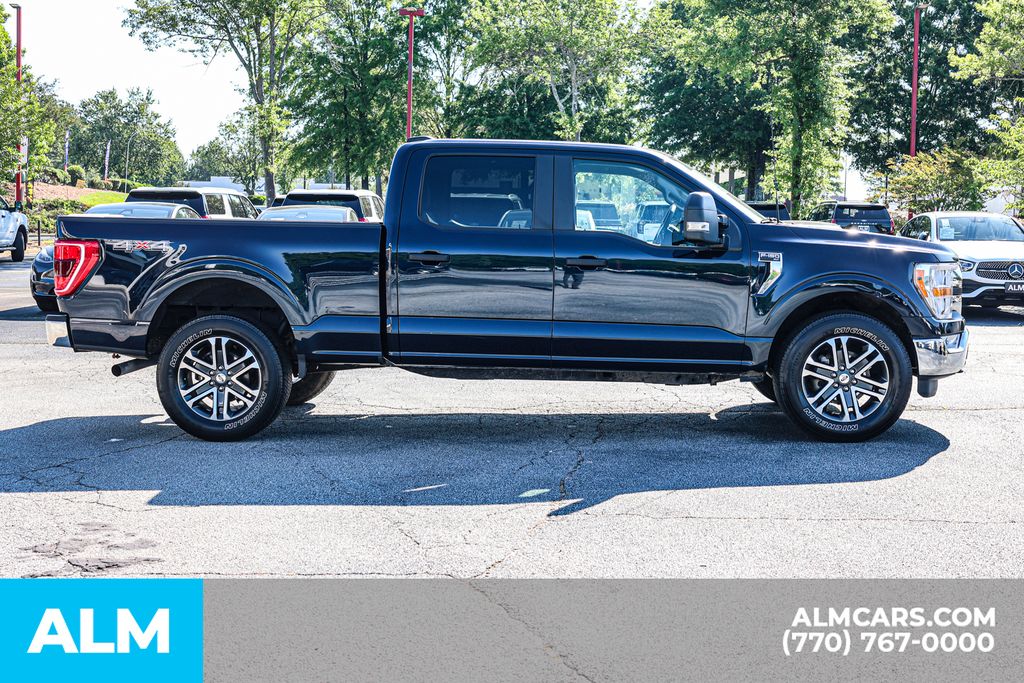 Used 2022 Blue Ford XLT image 10