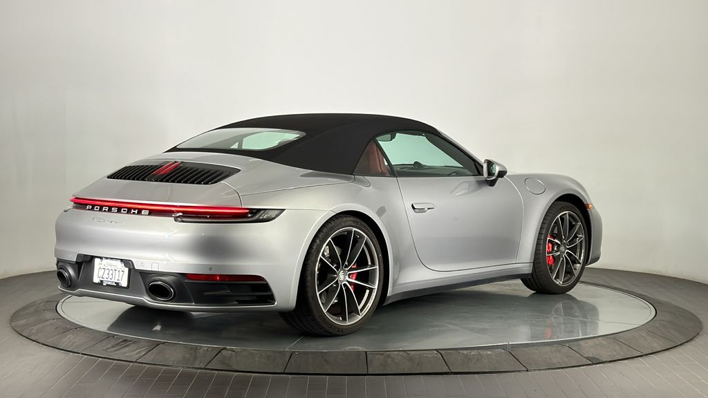 2024 Porsche 911 Carrera S 5