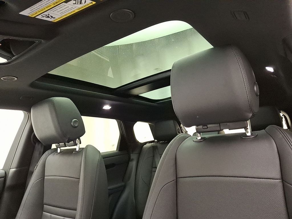 Thumbnail: 2026 Land Rover Range Rover Evoque - 9