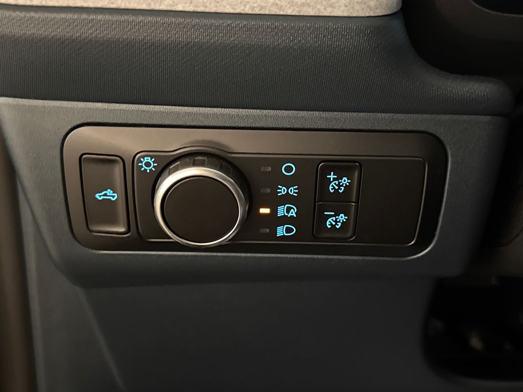 New 2026 Black Ford XLT image 28