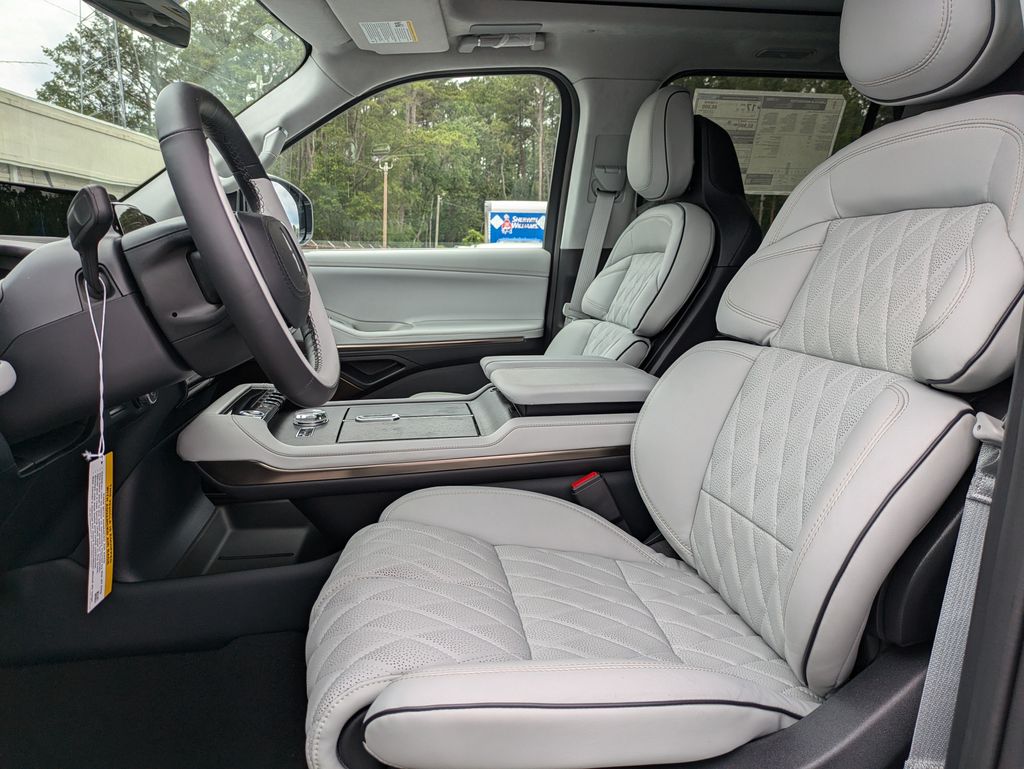 2026 Lincoln Navigator Black Label L