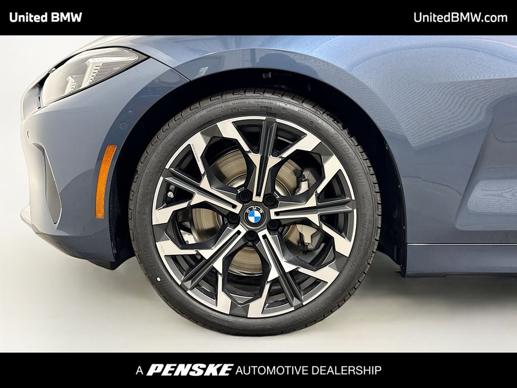 Thumbnail: 2027 BMW 4 Series - 2