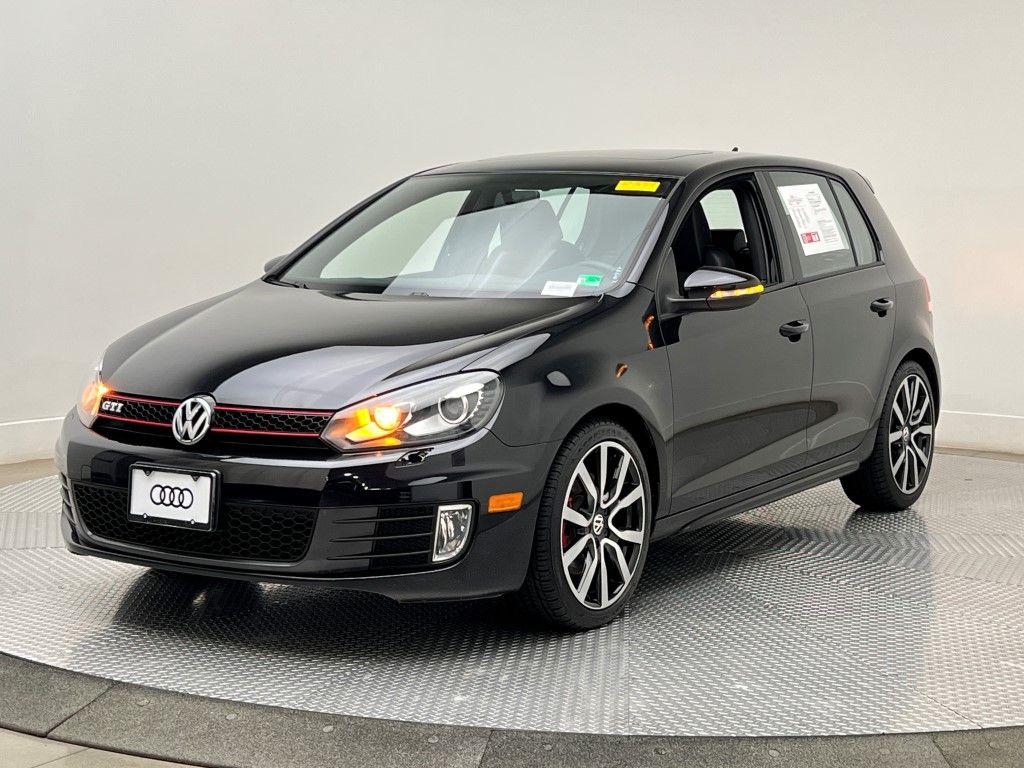 Thumbnail: 2014 Volkswagen Golf - 2