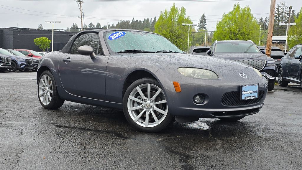 Galaxy Gray Mica 2007 Mazda MX-5 Miata Grand Touring Convertible Rear-Wheel Drive 6-Speed Manual Overdrive