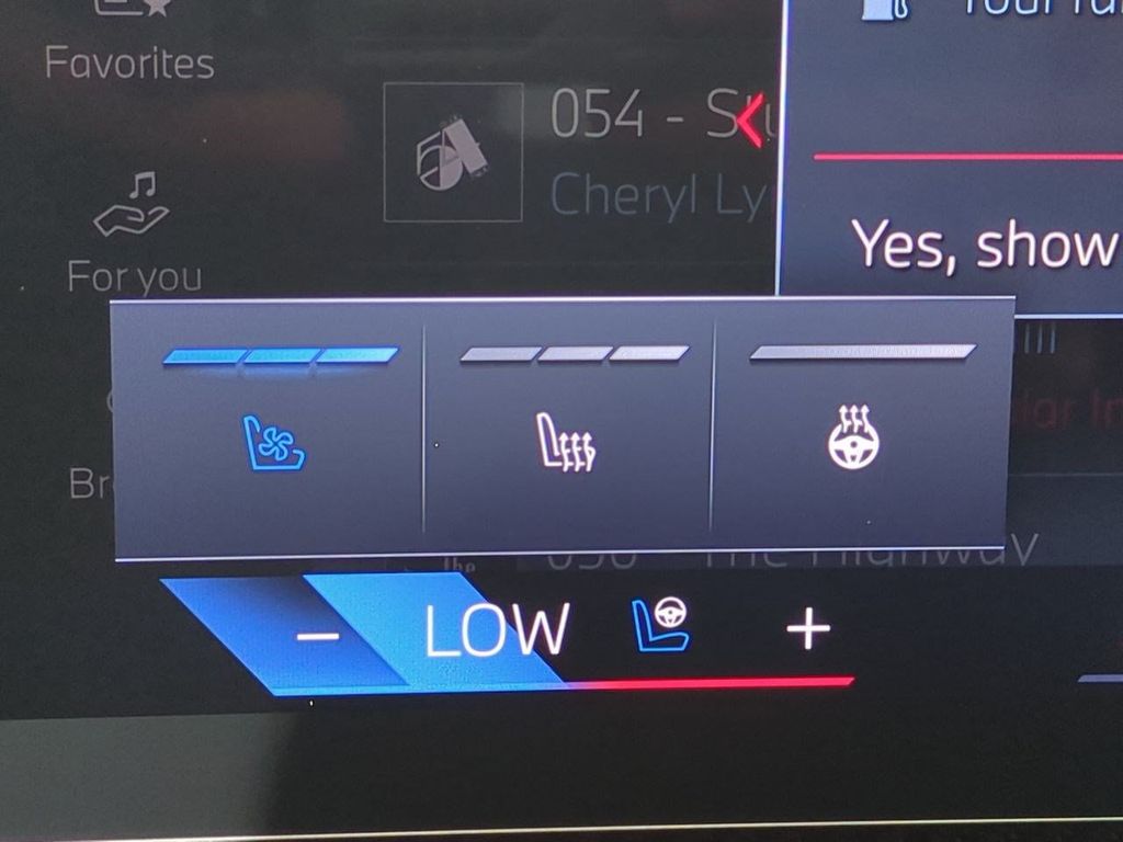 New 2027 Gray BMW M60i image 23