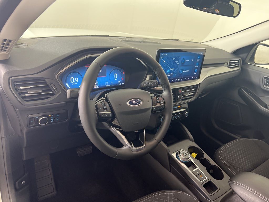 Used 2023 White Ford Active image 12