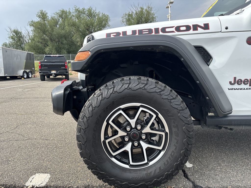 Used 2024 Jeep Wrangler SUV
