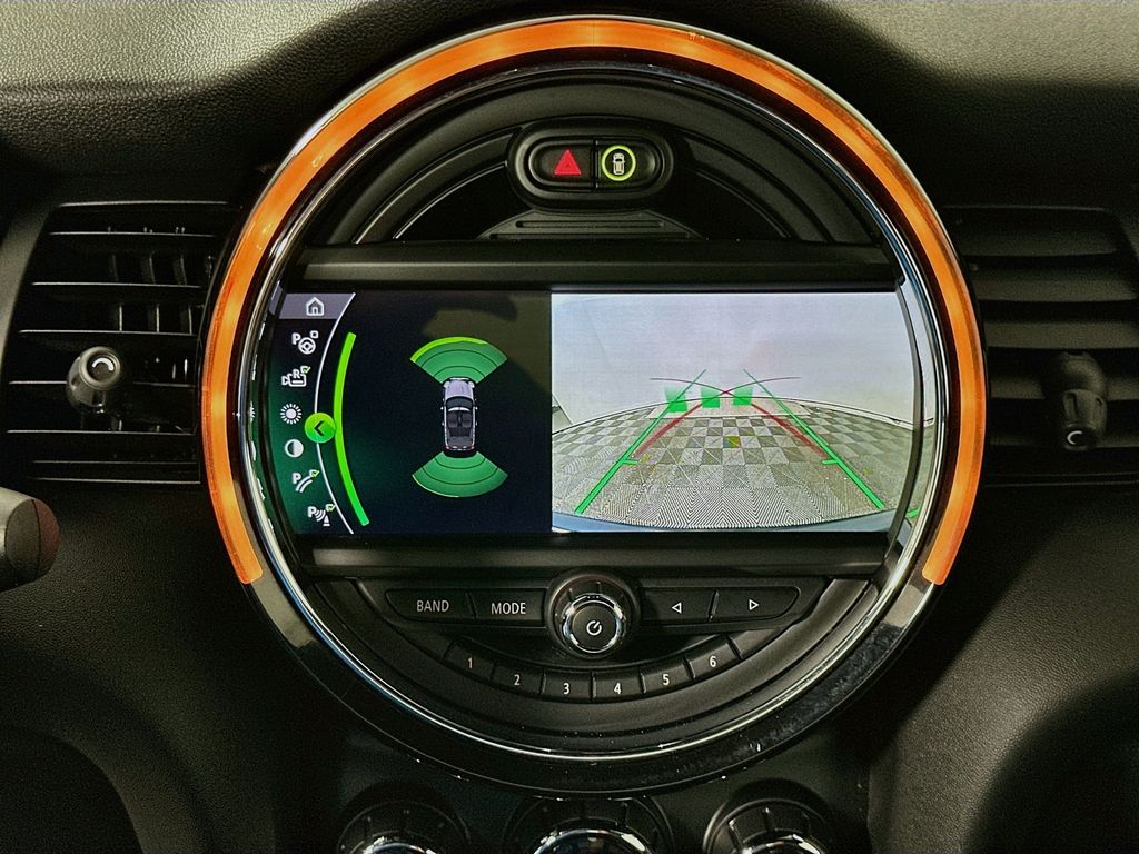 Thumbnail: 2021 MINI Cooper - 14