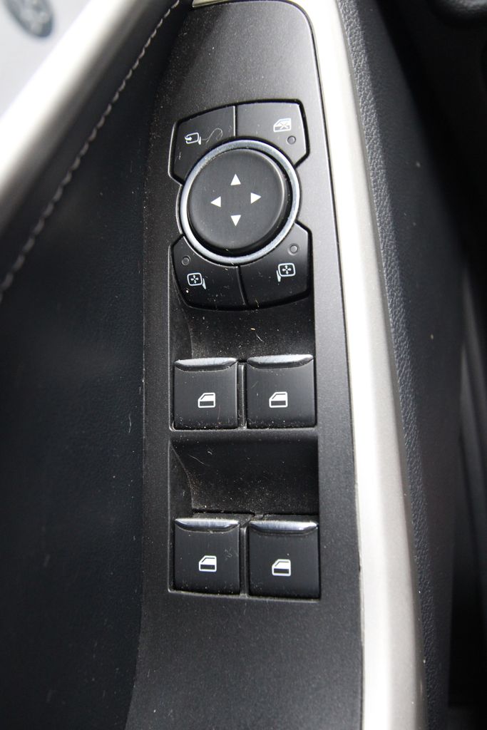 Used 2022 Ford Explorer SUV