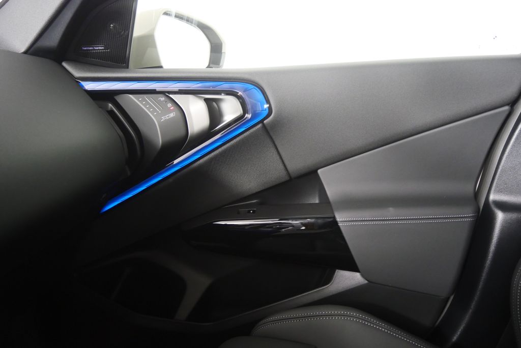 Thumbnail: 2026 BMW X3 - 22