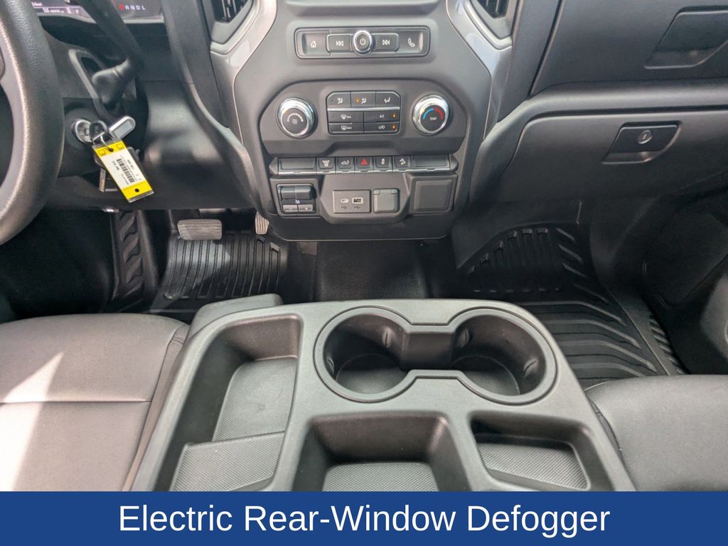 2023 GMC Sierra 2500HD Pro