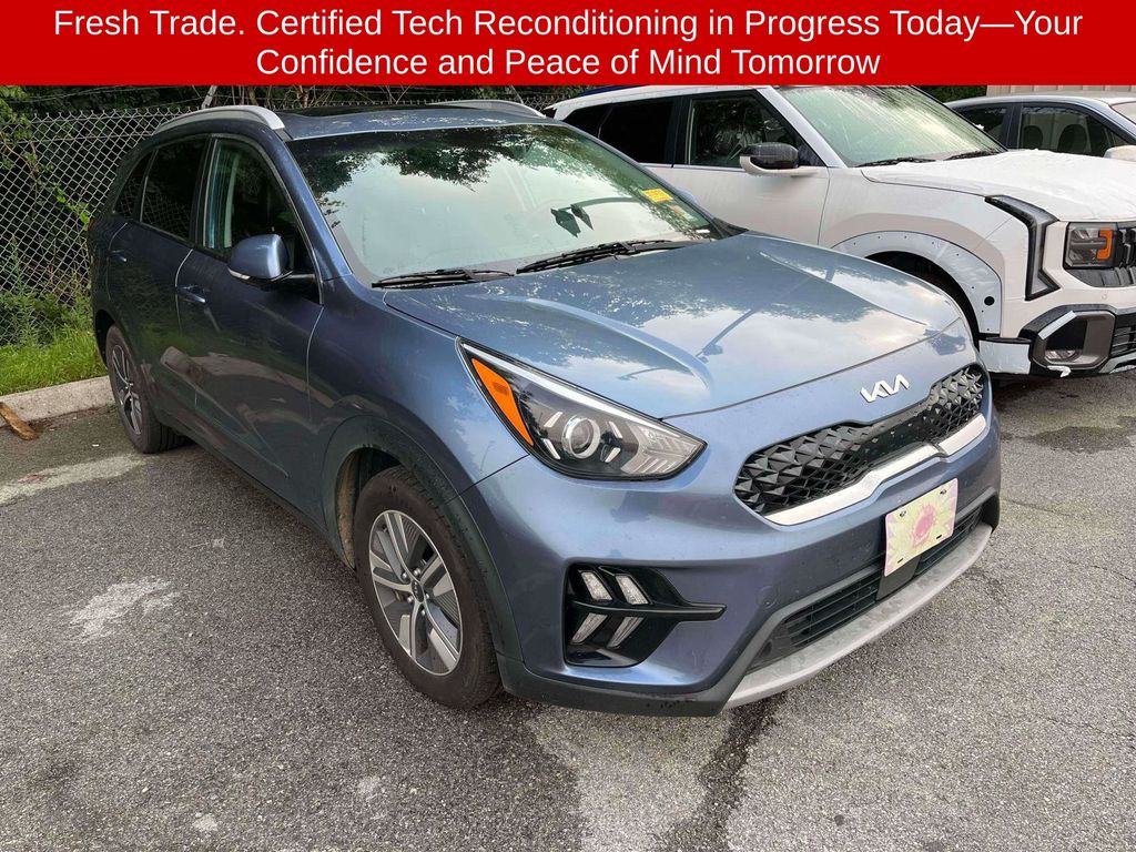2022 Kia Niro Hybrid Plug-In EX Premium FWD