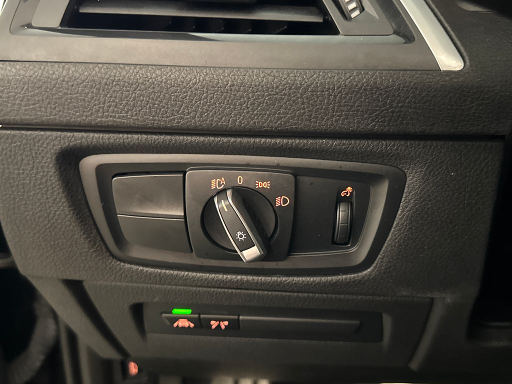 Used 2019 Black BMW M240i image 18