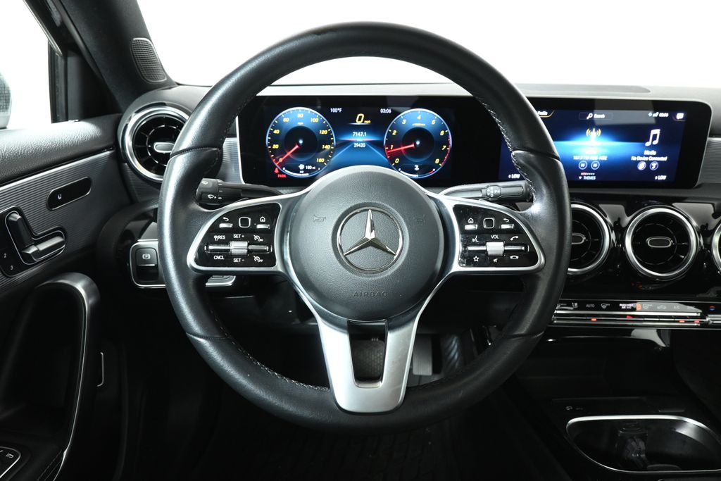 Thumbnail: 2020 Mercedes-Benz A-Class - 15