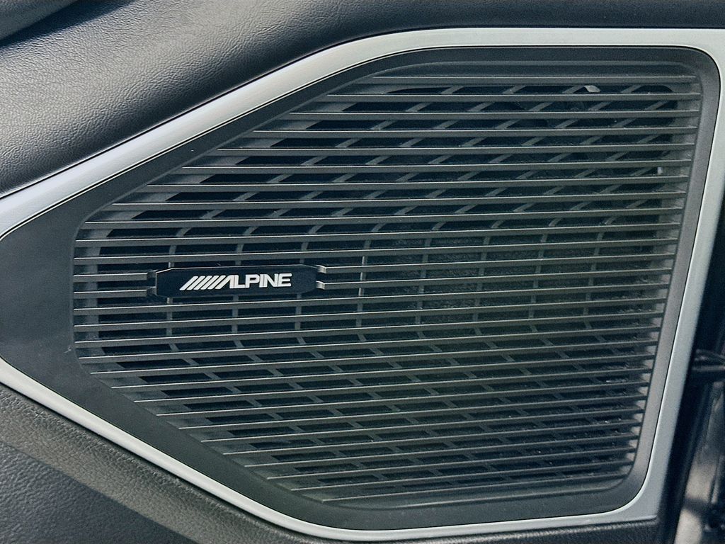 Thumbnail: 2024 Jeep Wagoneer - 19