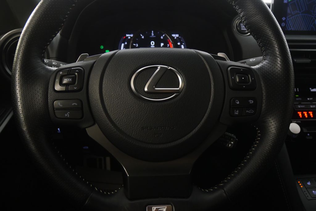 Thumbnail: 2023 Lexus IS - 17