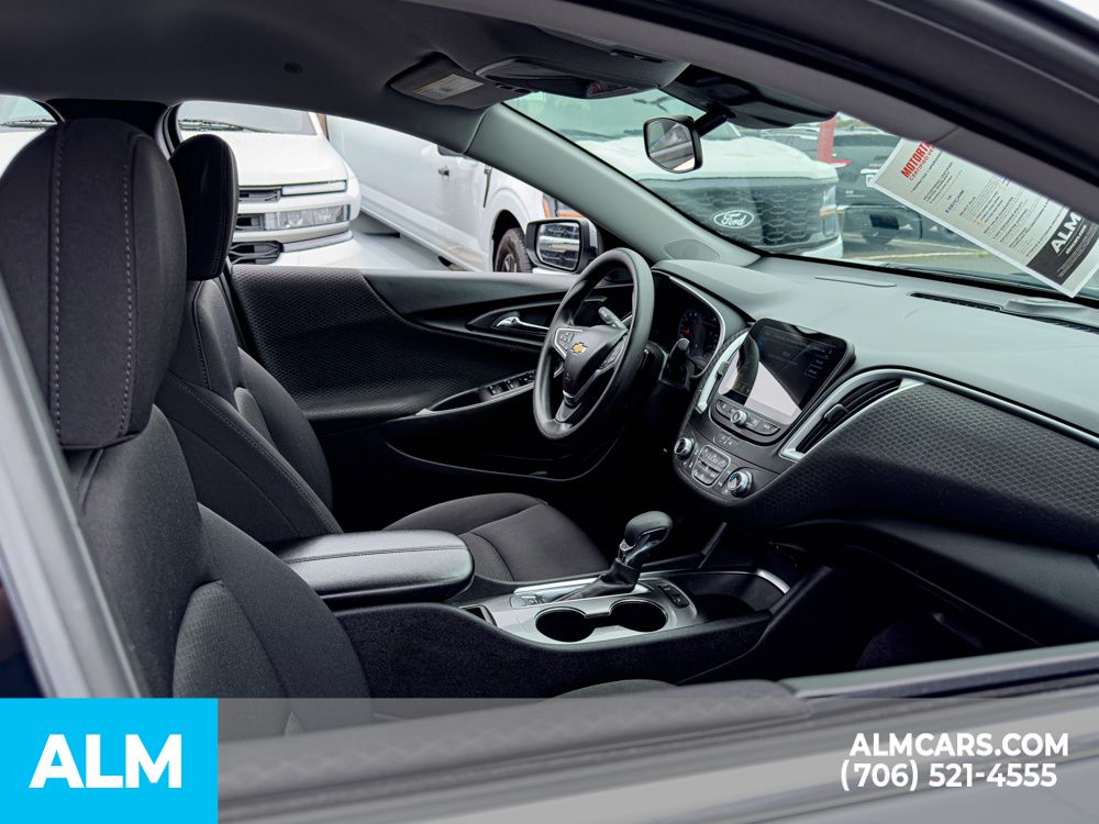 Used 2024 Gray Chevrolet LT image 16