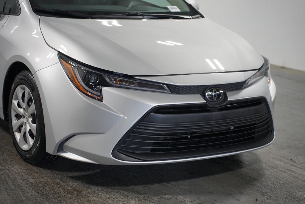 2024 Toyota Corolla LE 4