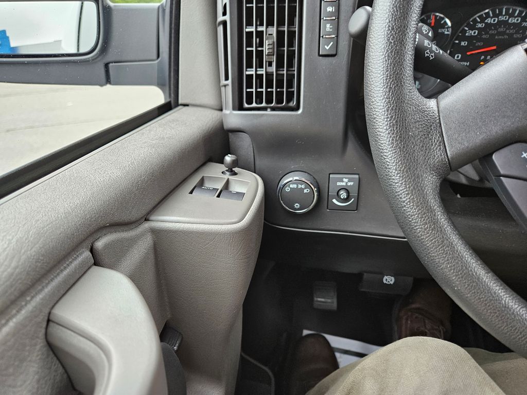 Used 2025 GMC Savana 2500 Van
