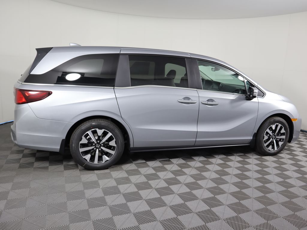 Thumbnail: 2026 Honda Odyssey - 4