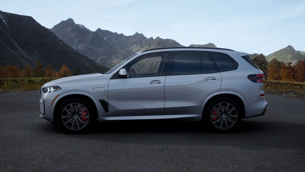 2025 BMW X5 xDrive50e 4