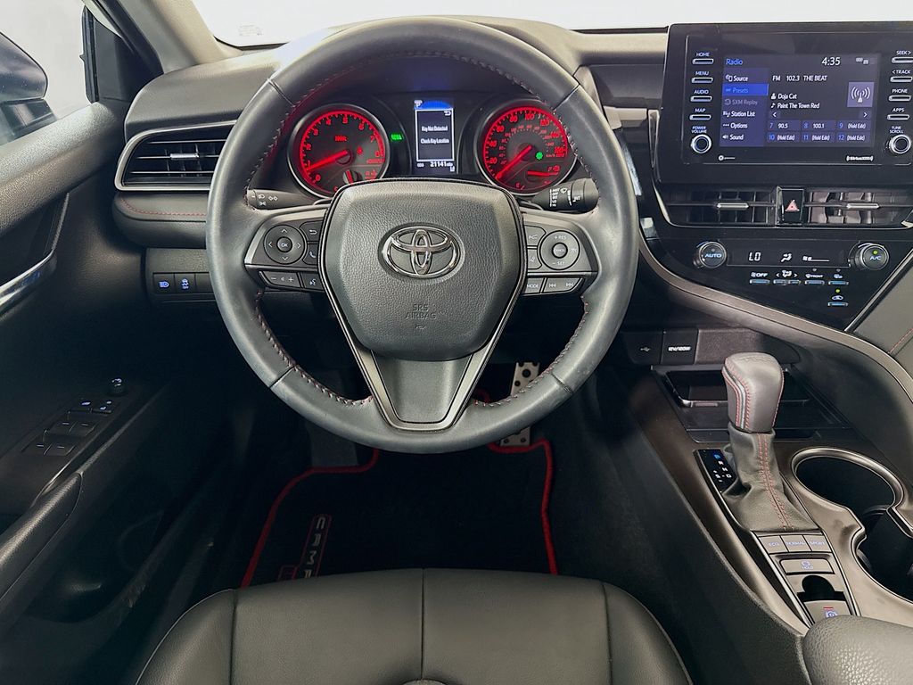 Thumbnail: 2022 Toyota Camry - 22