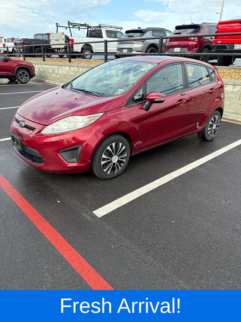 2013 Ford Fiesta SE Hatchback