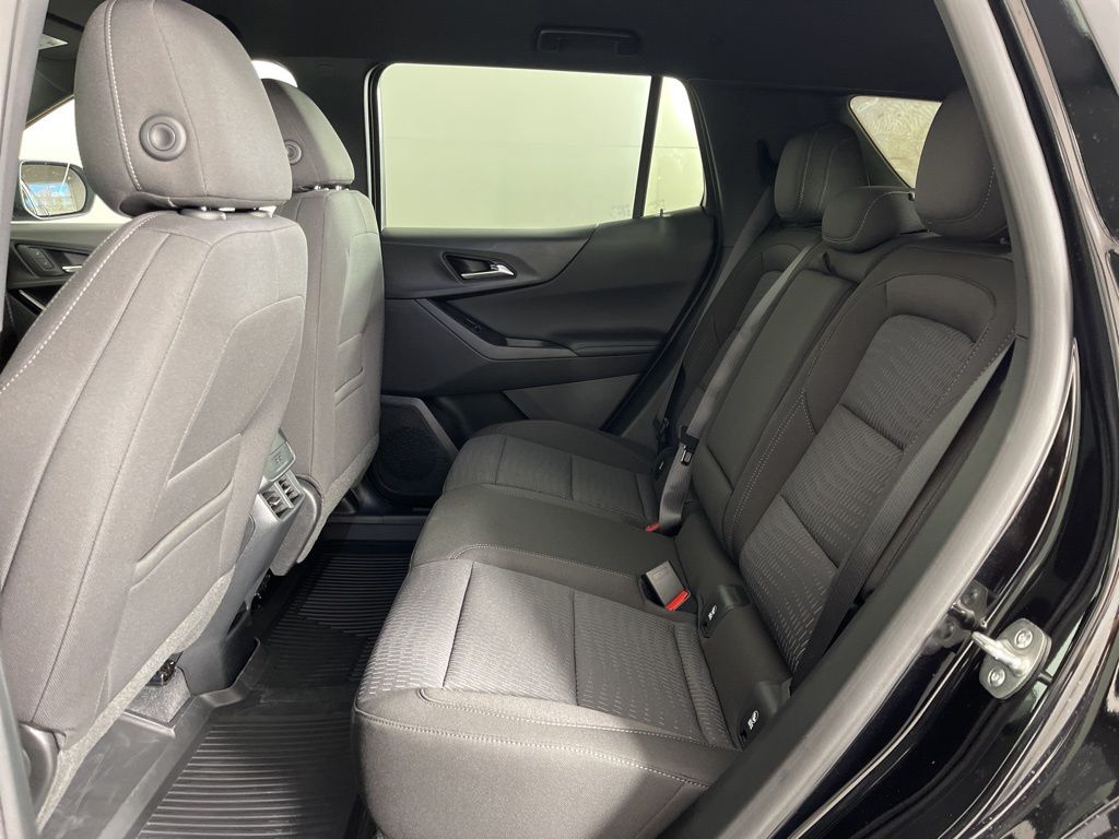 Thumbnail: 2026 Chevrolet Equinox - 19