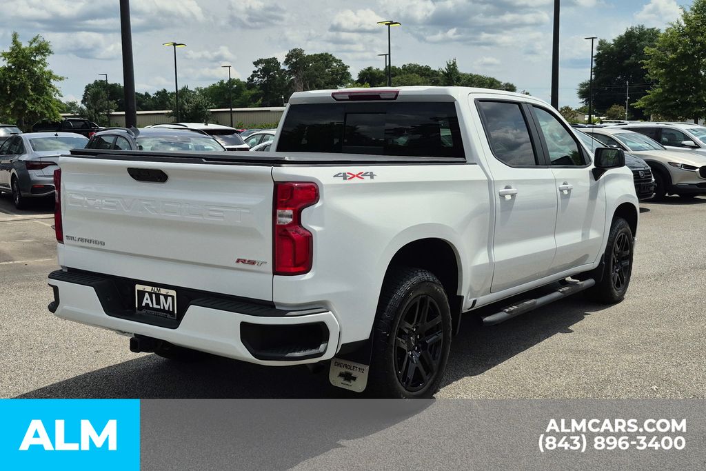 Used 2024 Summit White Chevrolet RST image 5