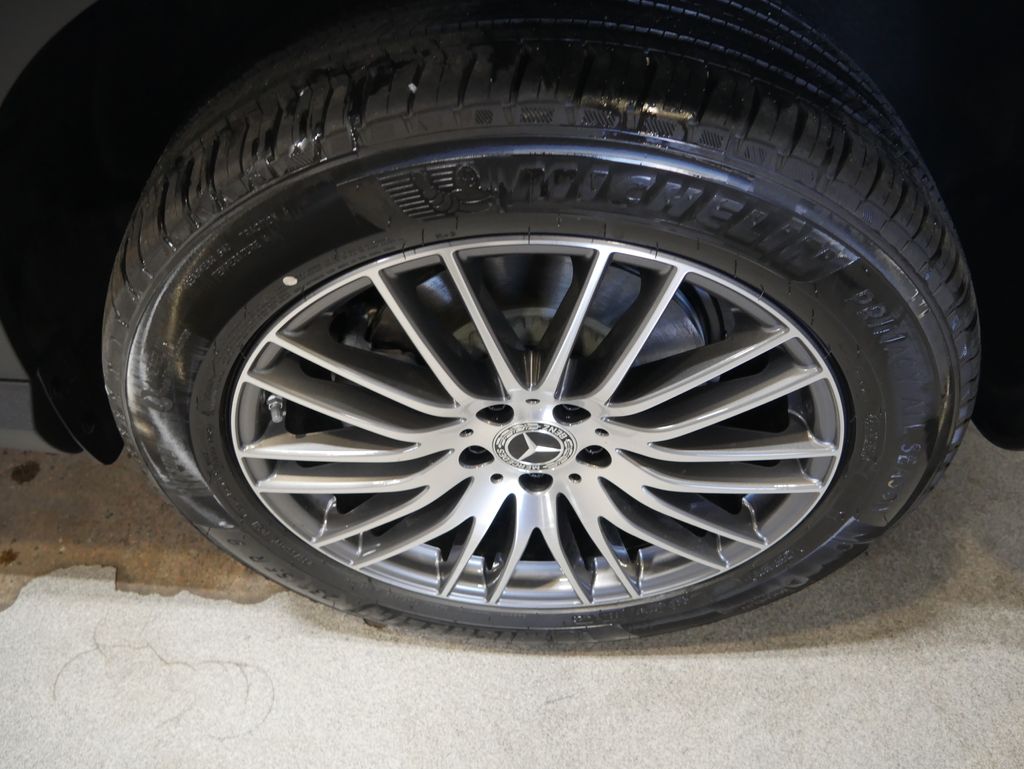 Thumbnail: 2026 Mercedes-Benz GLC - 13