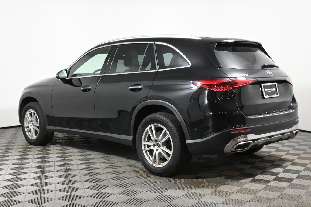 Thumbnail: 2023 Mercedes-Benz GLC - 5