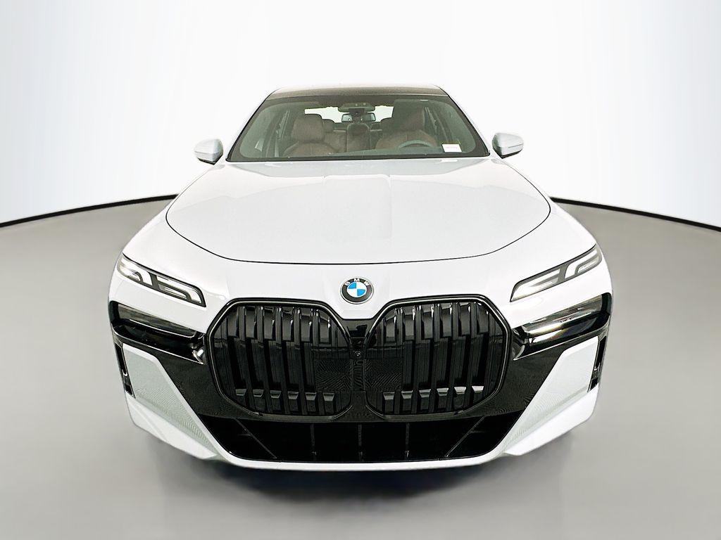 Thumbnail: 2025 BMW 7 Series - 2