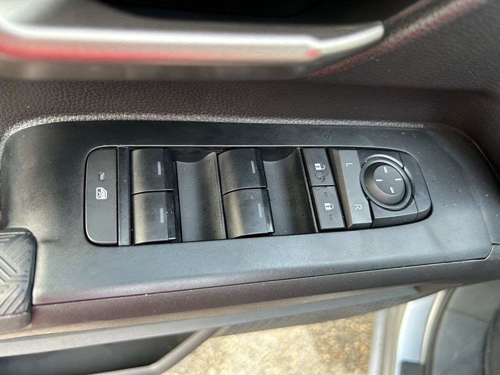 Thumbnail: 2025 Toyota Tacoma - 17