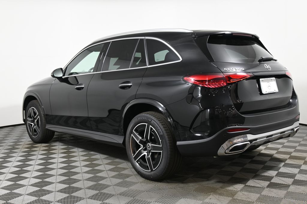 Thumbnail: 2026 Mercedes-Benz GLC - 5