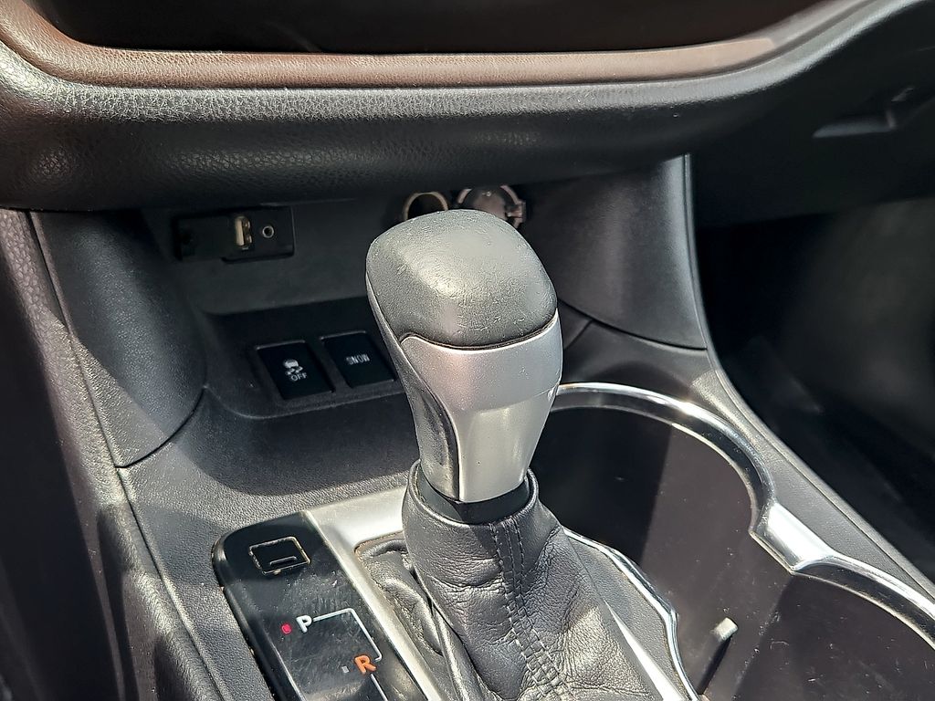 2016 Toyota Highlander